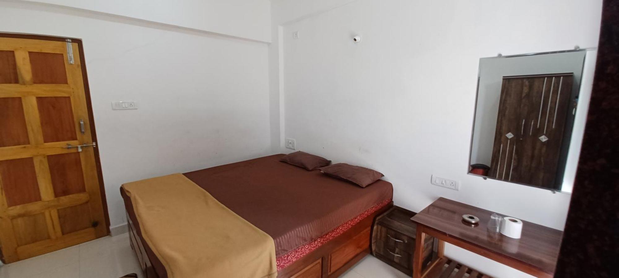 Prakash Holiday Inn Арамбол Екстериор снимка